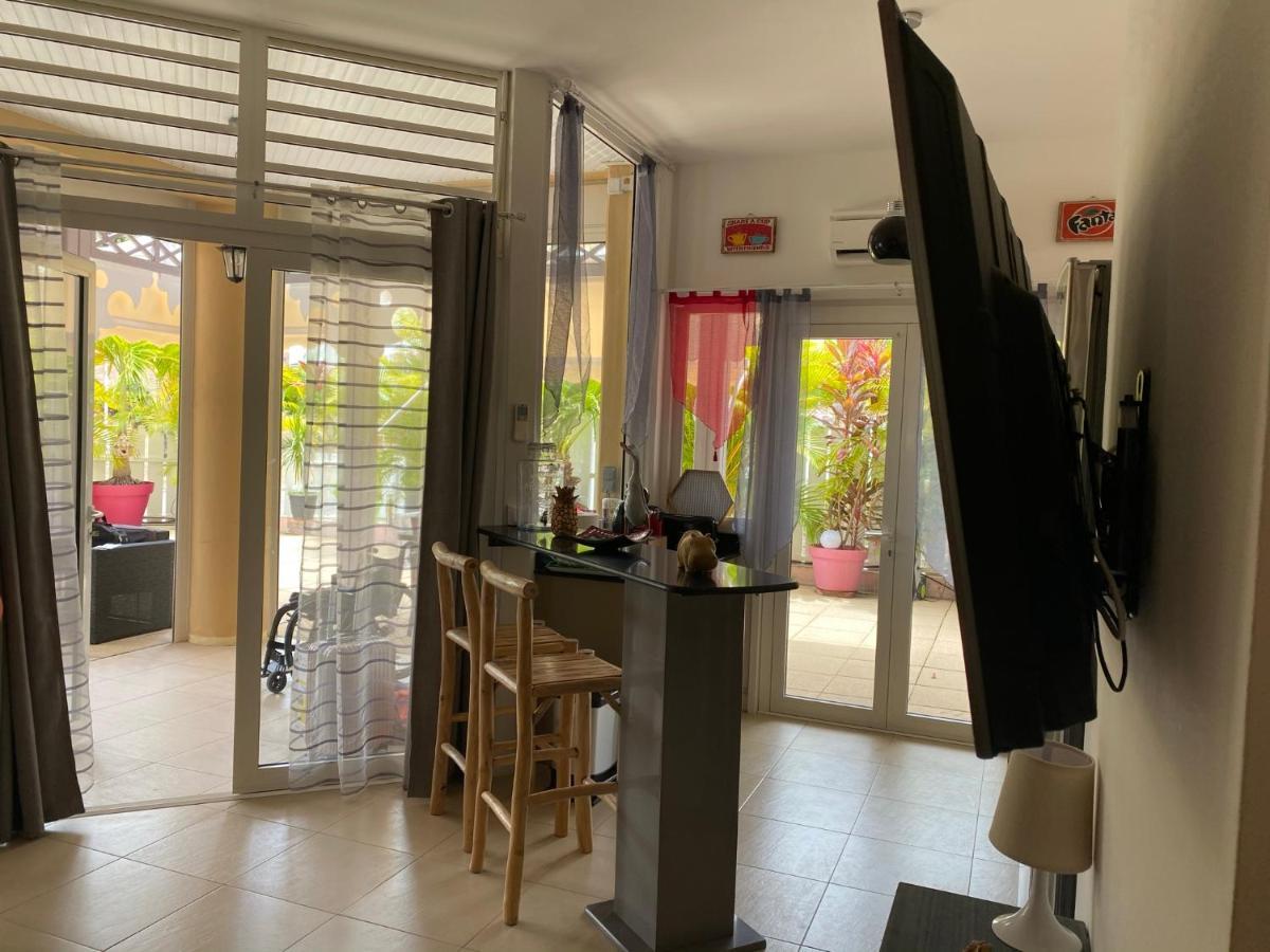 Villa Creole Domaine Prive De L'Anse Des Rochers 圣弗朗索瓦 外观 照片